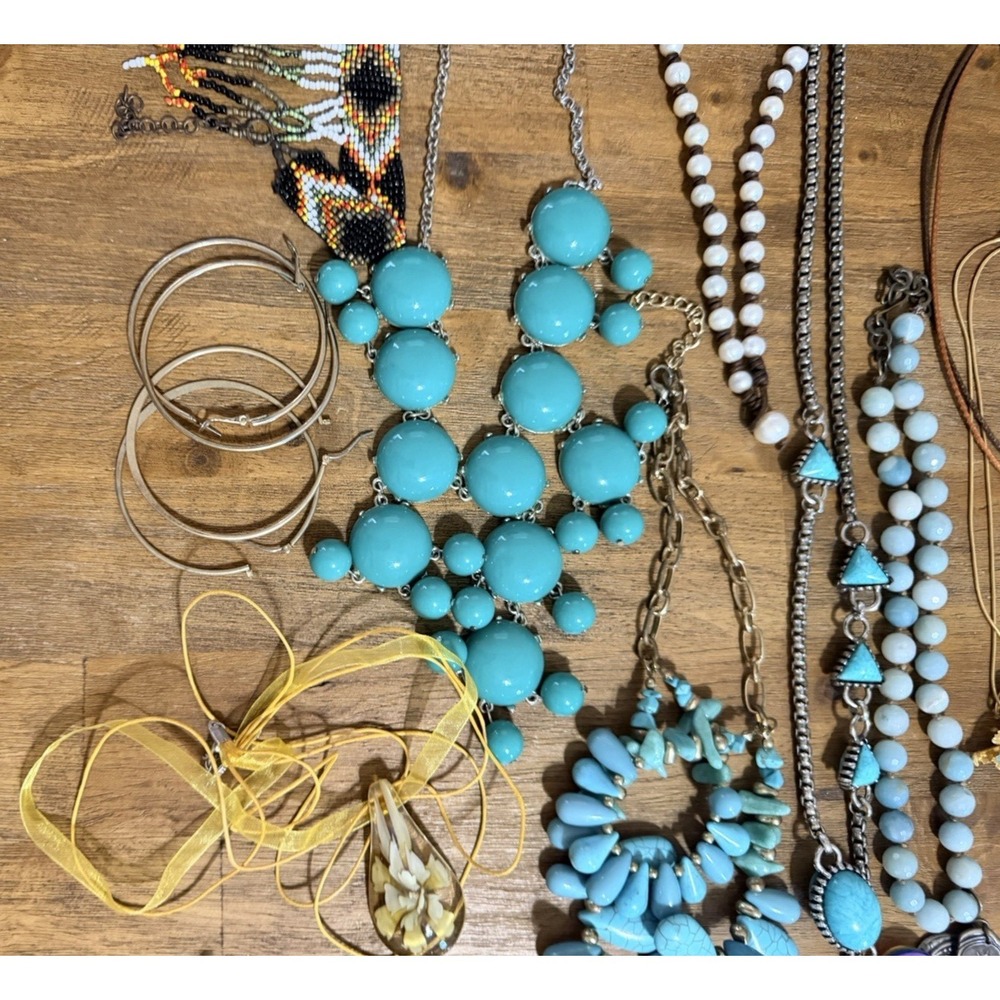 3‎ LBS Jewelry Vintage Modern 93 Pieces Necklace Earrings Bracelet - Picture 4 of 16